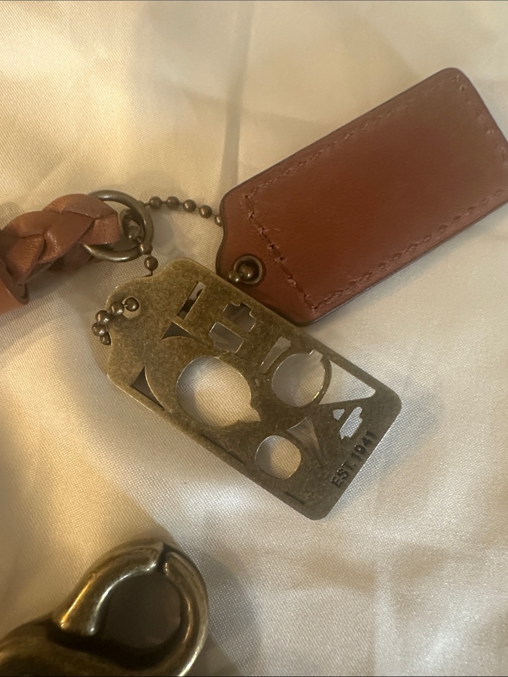 Coach Tan Leather Replacement Strap and Hangtags/Tassel for Mini Willis - Picture 4 of 6
